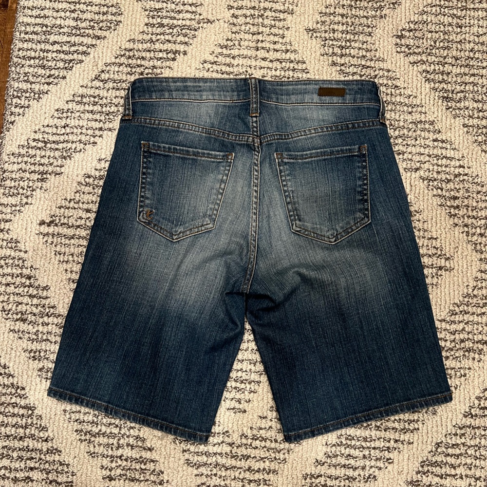 Kut from the Kloth Denim Bermuda Shorts - Size 2 - Picture 2 of 9